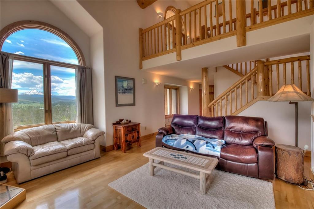 482 Idlewild Drive Dillon, CO 80435 - Photo 4 of 35 a living room with furniture
