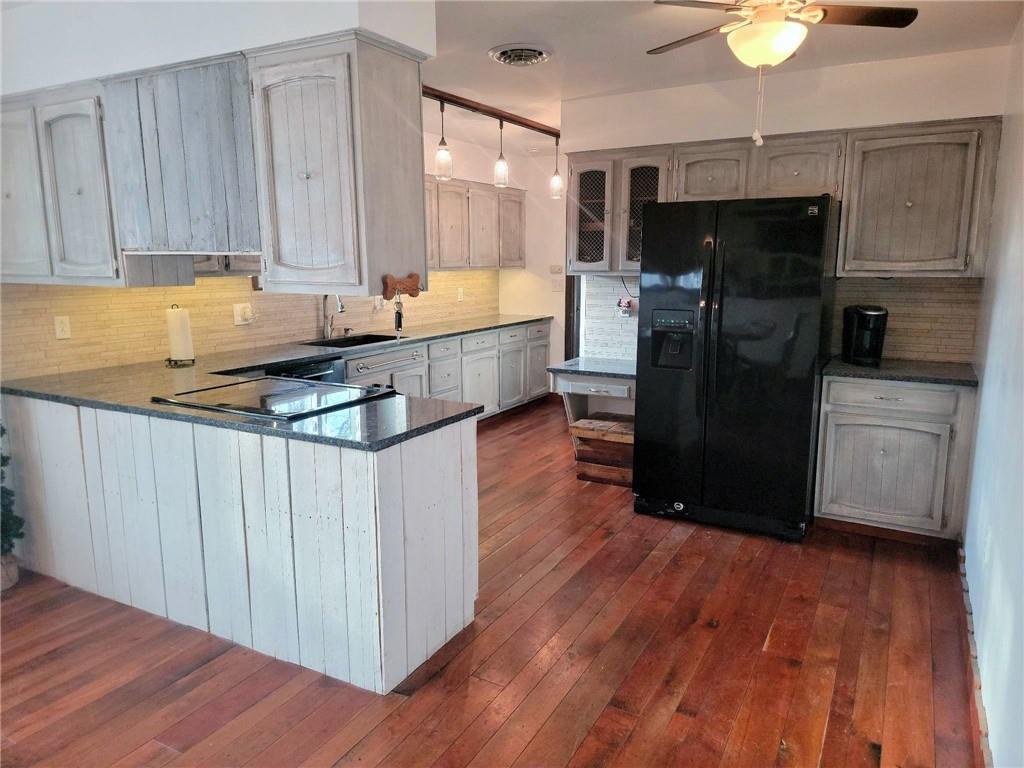 252 Mountain View Road Uniontown, PA 15401 - Photo 7 of 21 Gallery Image 7