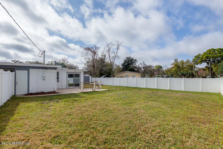 214 Glynlea Road Jacksonville, FL 32216 - Photo 19 of 24 Backyard