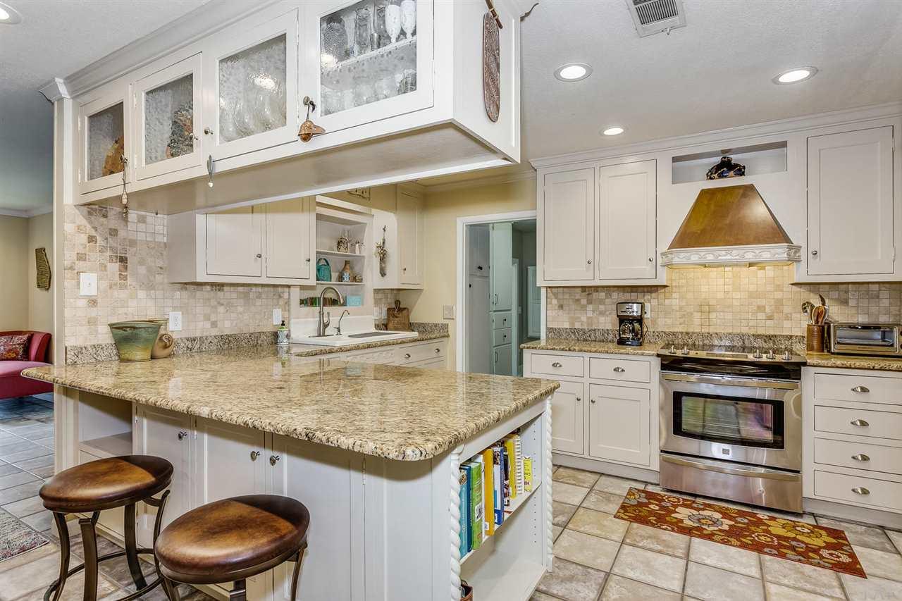 3545 Dunfries Road Pensacola, FL 32503 - Photo 5 of 32 Gallery Image 5