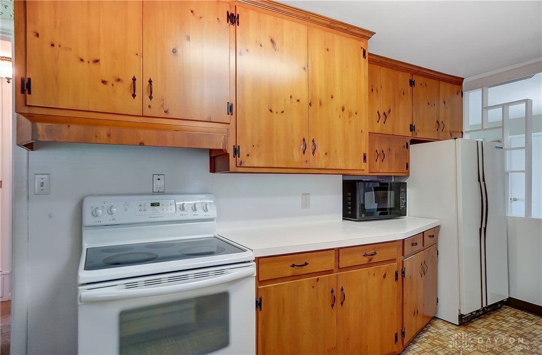 6470 Fieldson Road Dayton, OH 45459 - Photo 17 of 48 Gallery Image 17
