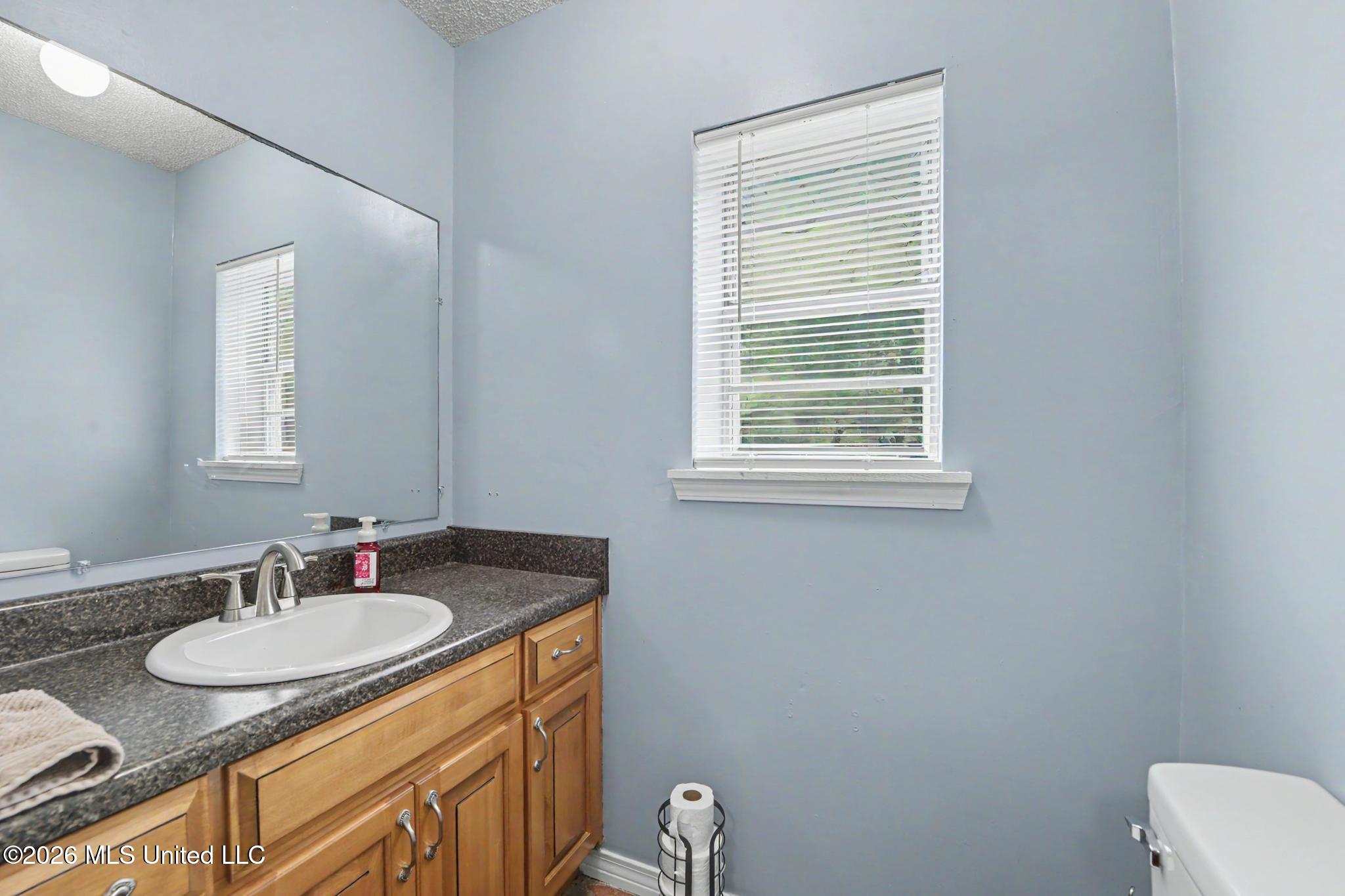 13704 Coleman Street Moss Point, MS 39562 - Photo 12 of 43 012