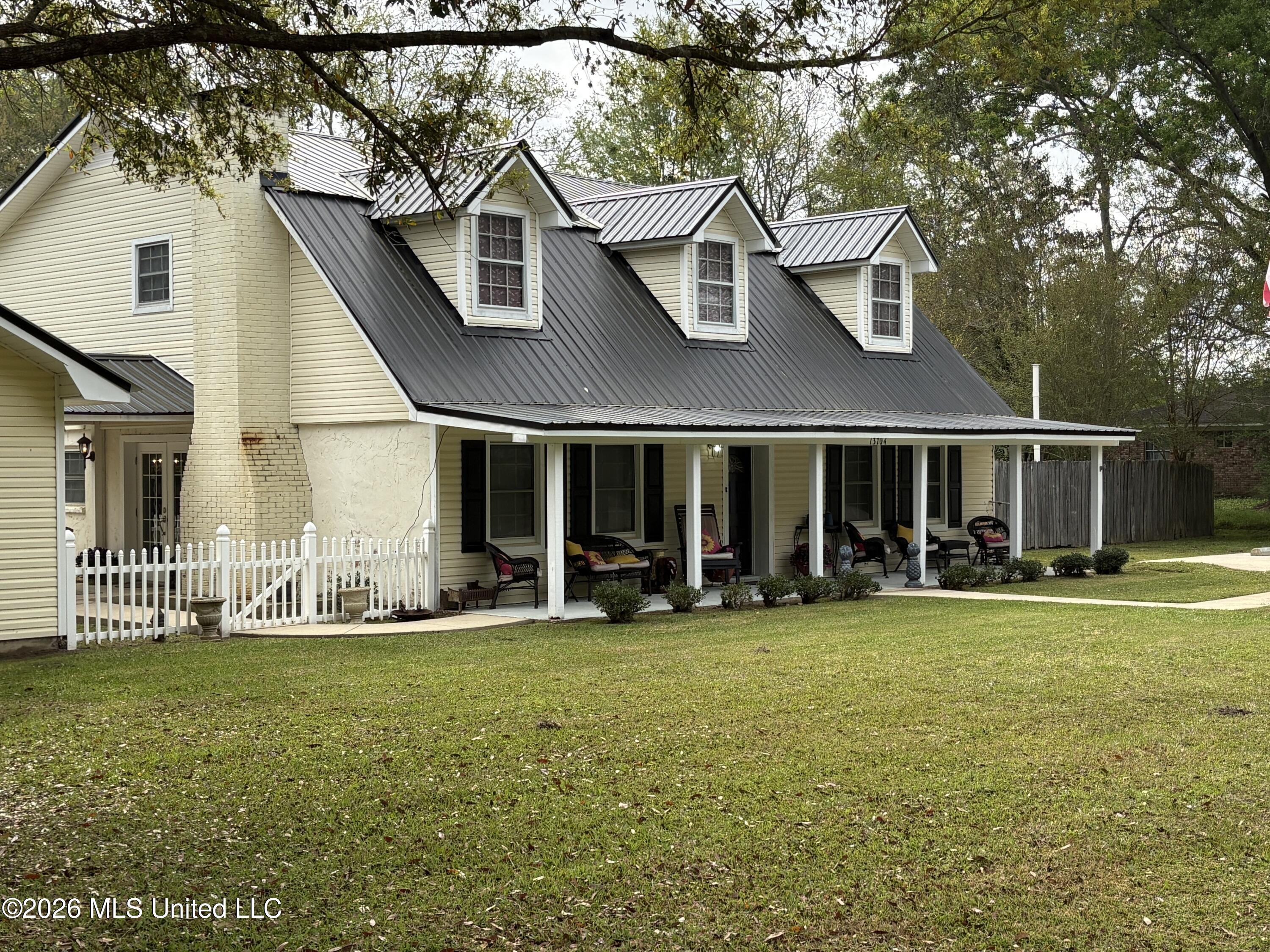 13704 Coleman Street Moss Point, MS 39562 - Photo 2 of 50 Northside View Front of House