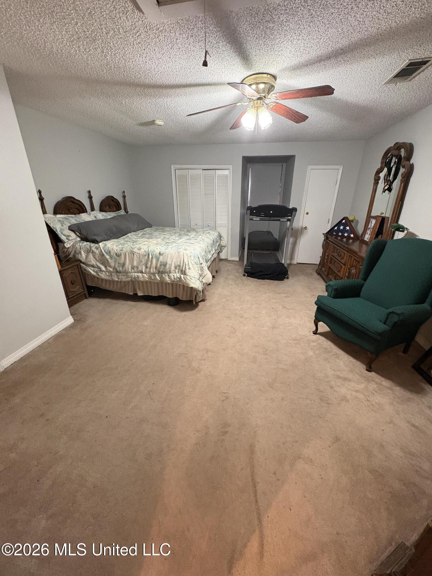 13704 Coleman Street Moss Point, MS 39562 - Photo 23 of 50 Primary Bedroom Closets