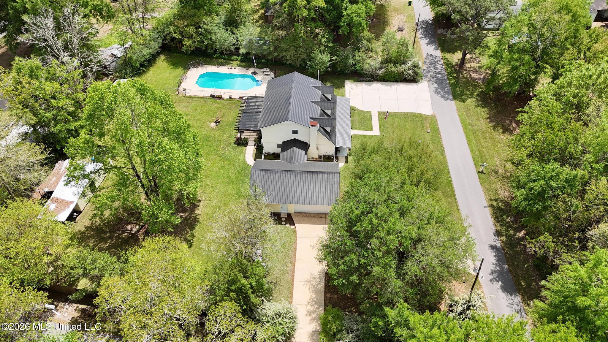 13704 Coleman Street Moss Point, MS 39562 - Photo 37 of 43 037