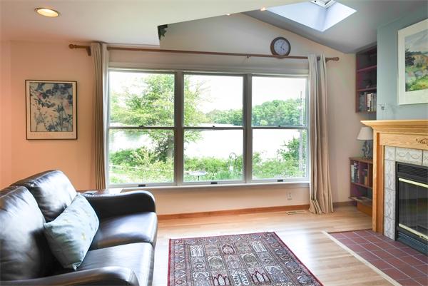 11 Simpson Road Wayland, MA 01778 - Photo 8 of 30