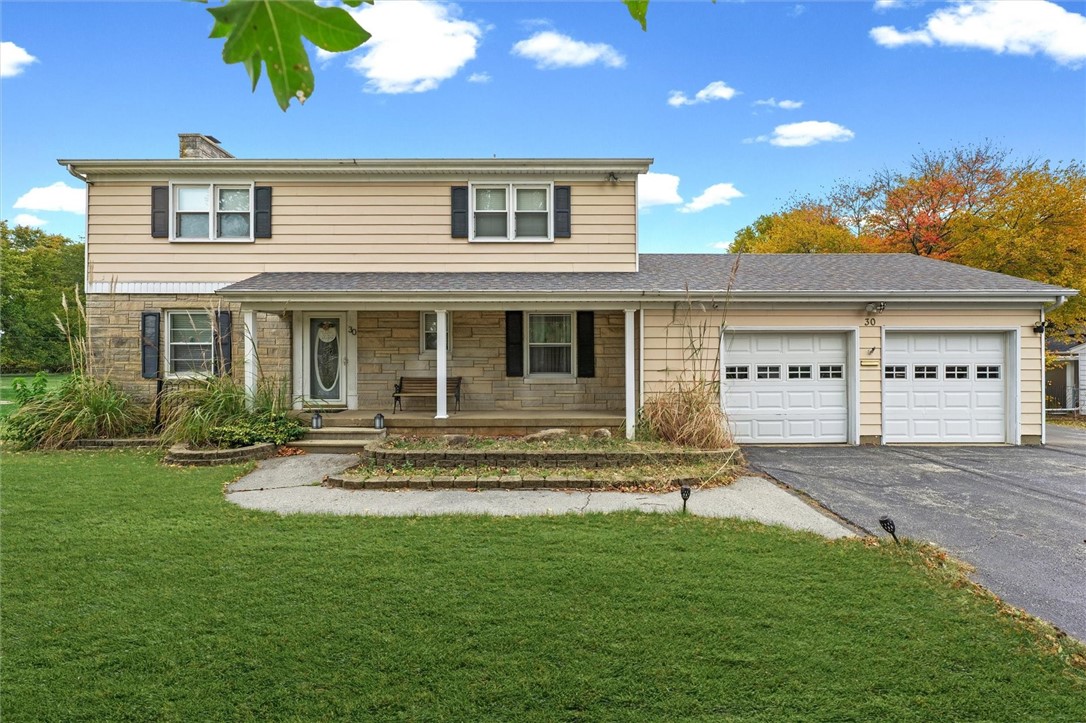 30 North Court Drive Decatur, IL 62526 - Photo 1 of 22
