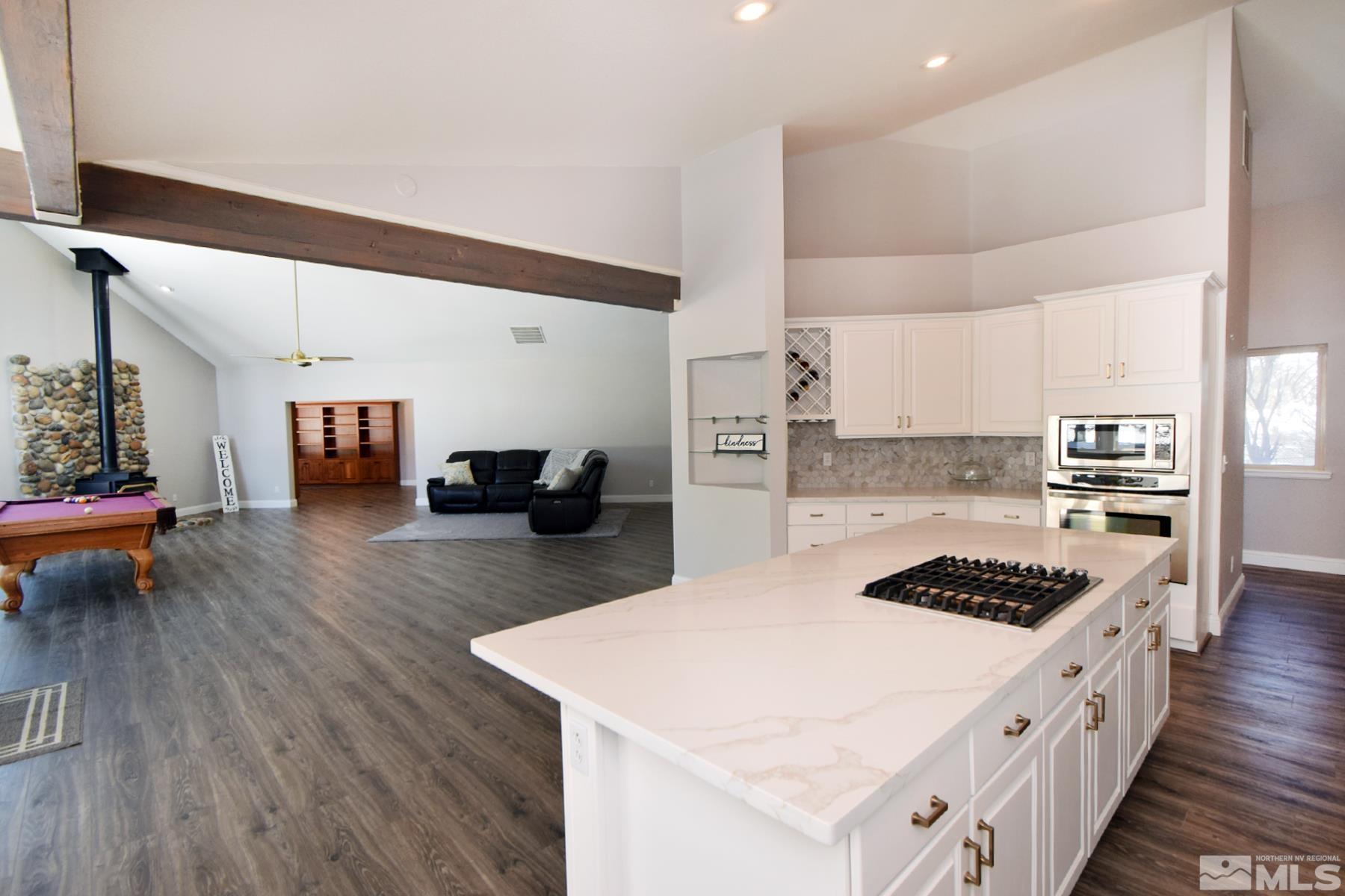 15500 Willowbrook Drive Reno, NV 89511 - Photo 3 of 25 Photo 3