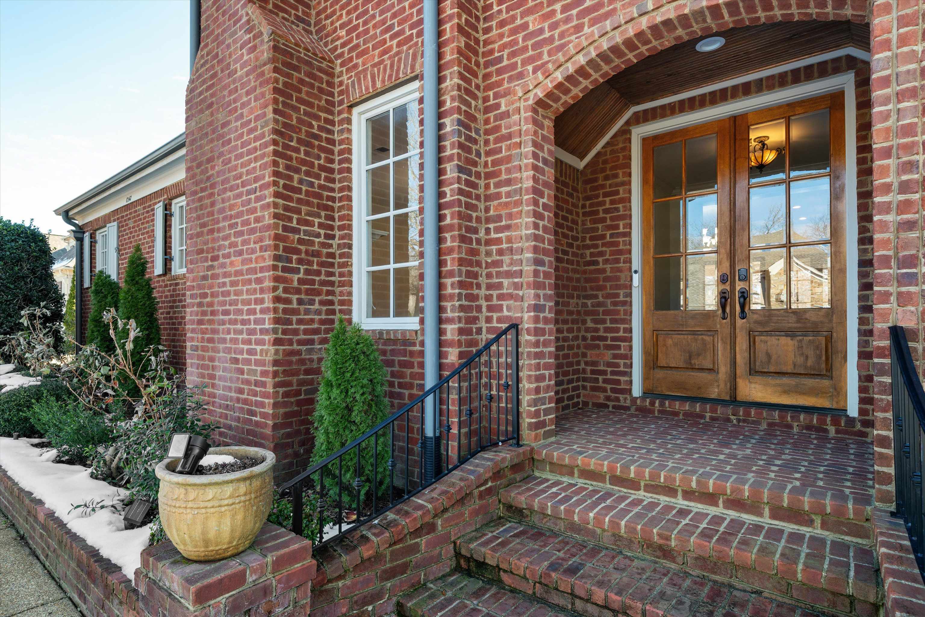1247 Braywind Drive Collierville, TN 38017 - Photo 35 of 35 a view of a porch with seating space