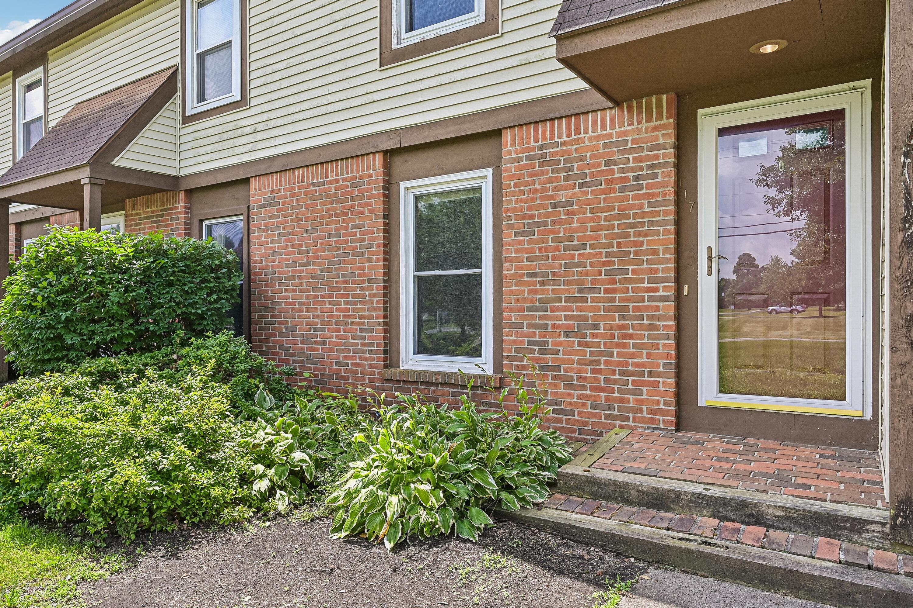 117 Price Road Newark, OH 43055 - Photo 6 of 37