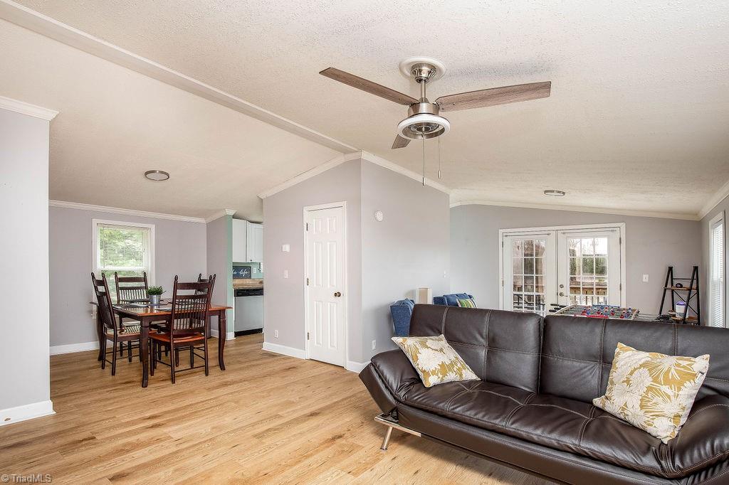 2742 Riverview Road Lexington, NC 27292 - Photo 15 of 32 Gallery Image 15