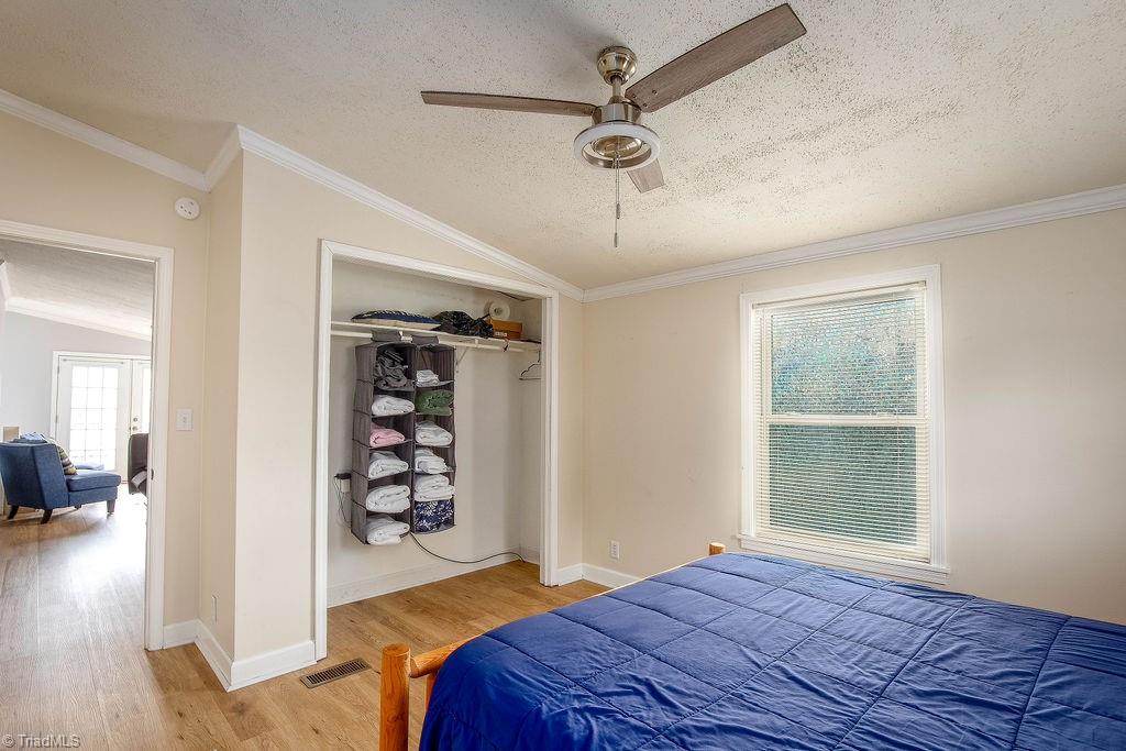 2742 Riverview Road Lexington, NC 27292 - Photo 29 of 32 Gallery Image 29