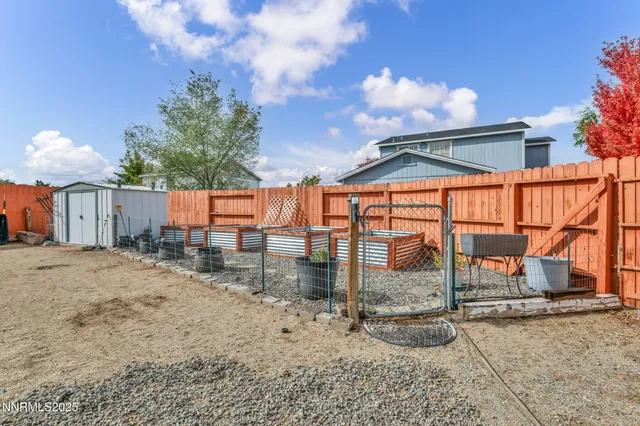 a view of a house with outdoor space