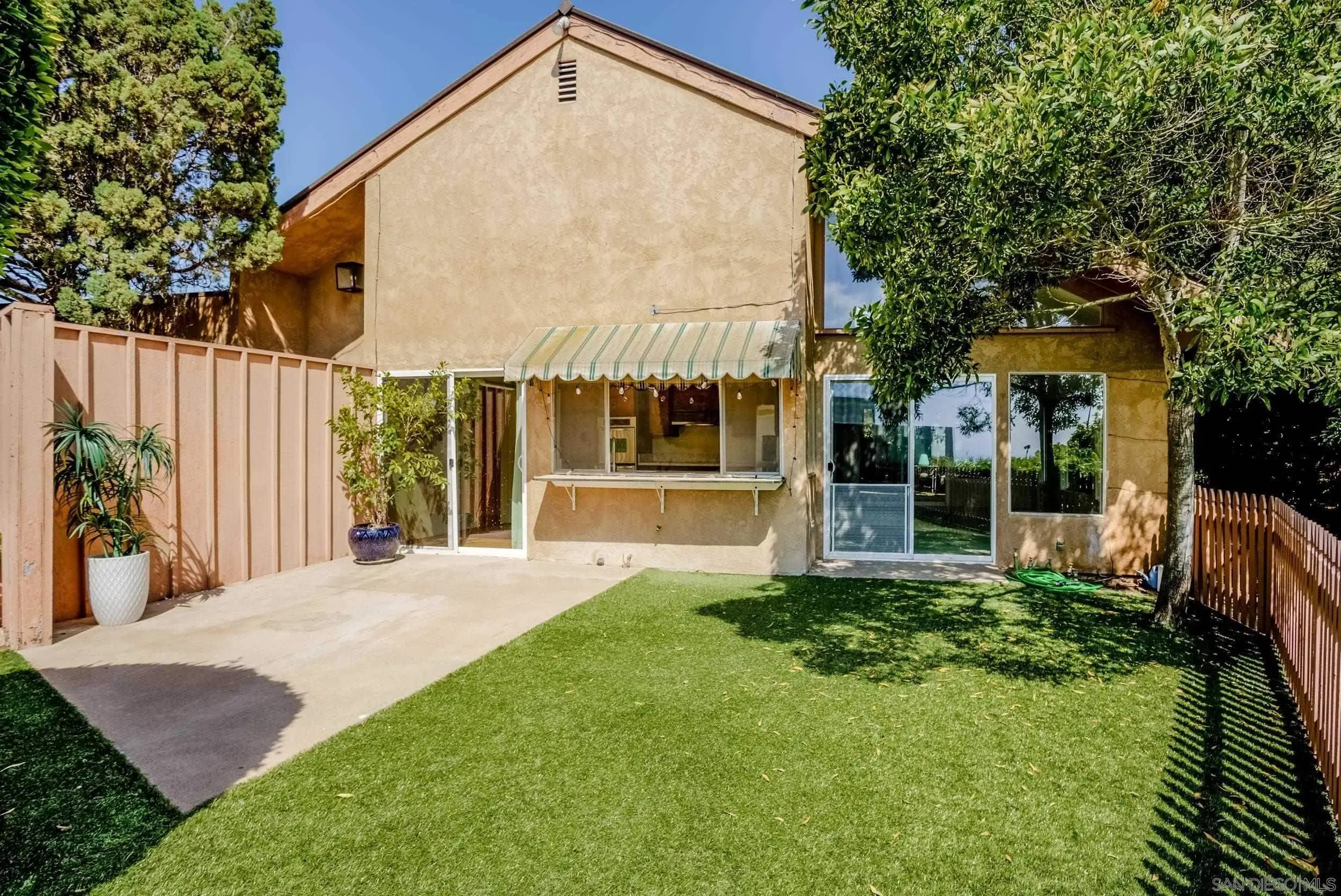 7415 Caminito Rialto La Jolla, CA 92037 - Photo 9 of 26