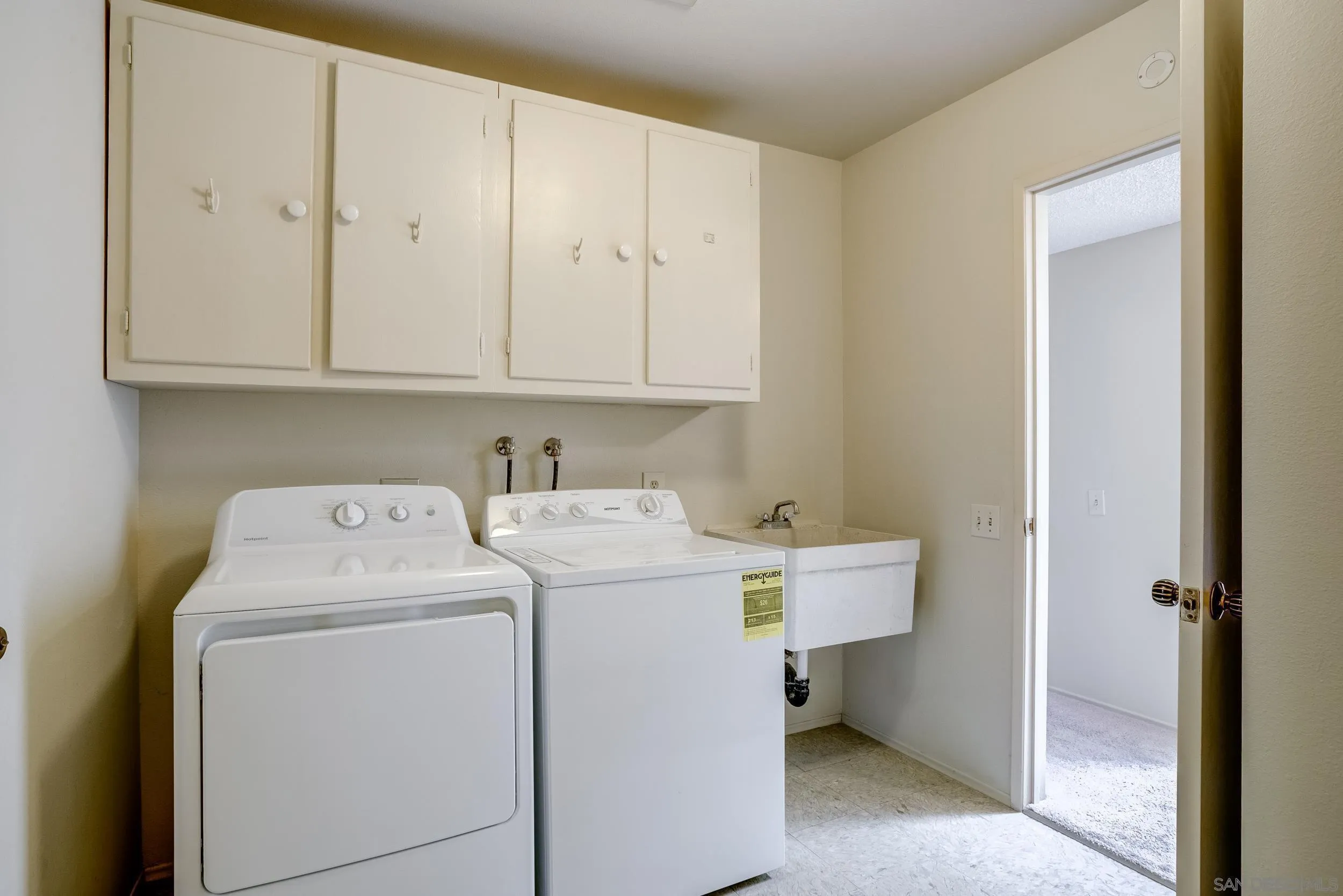 7415 Caminito Rialto La Jolla, CA 92037 - Photo 10 of 26