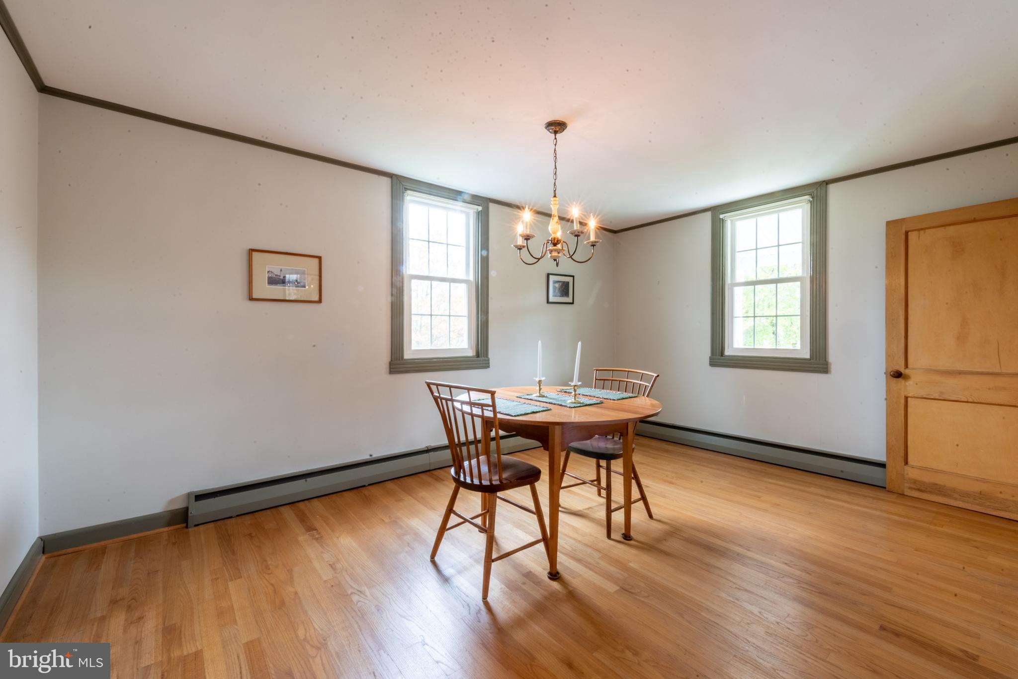 6801 Johnnycake Road Baltimore, MD 21228 - Photo 16 of 38