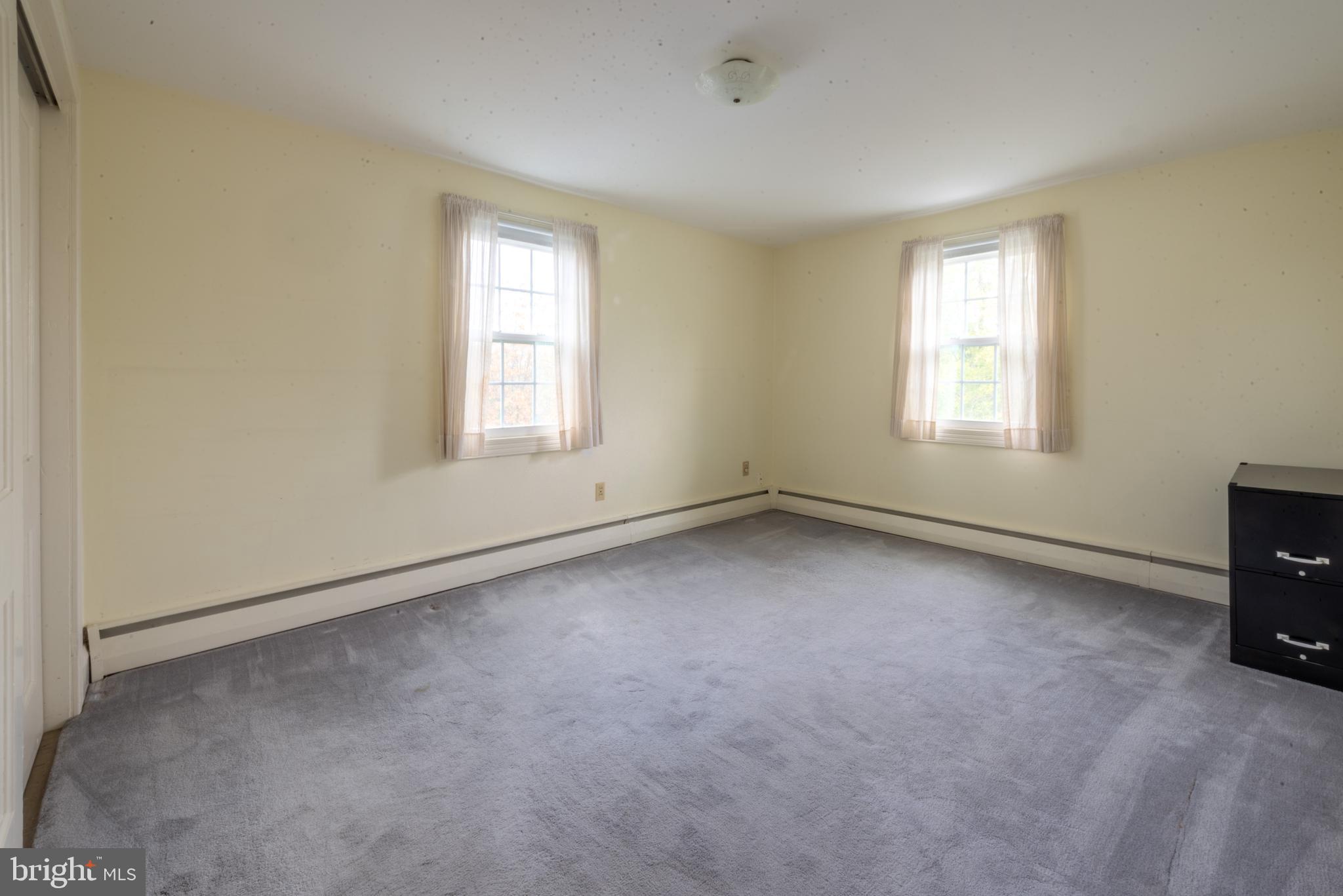6801 Johnnycake Road Baltimore, MD 21228 - Photo 23 of 38