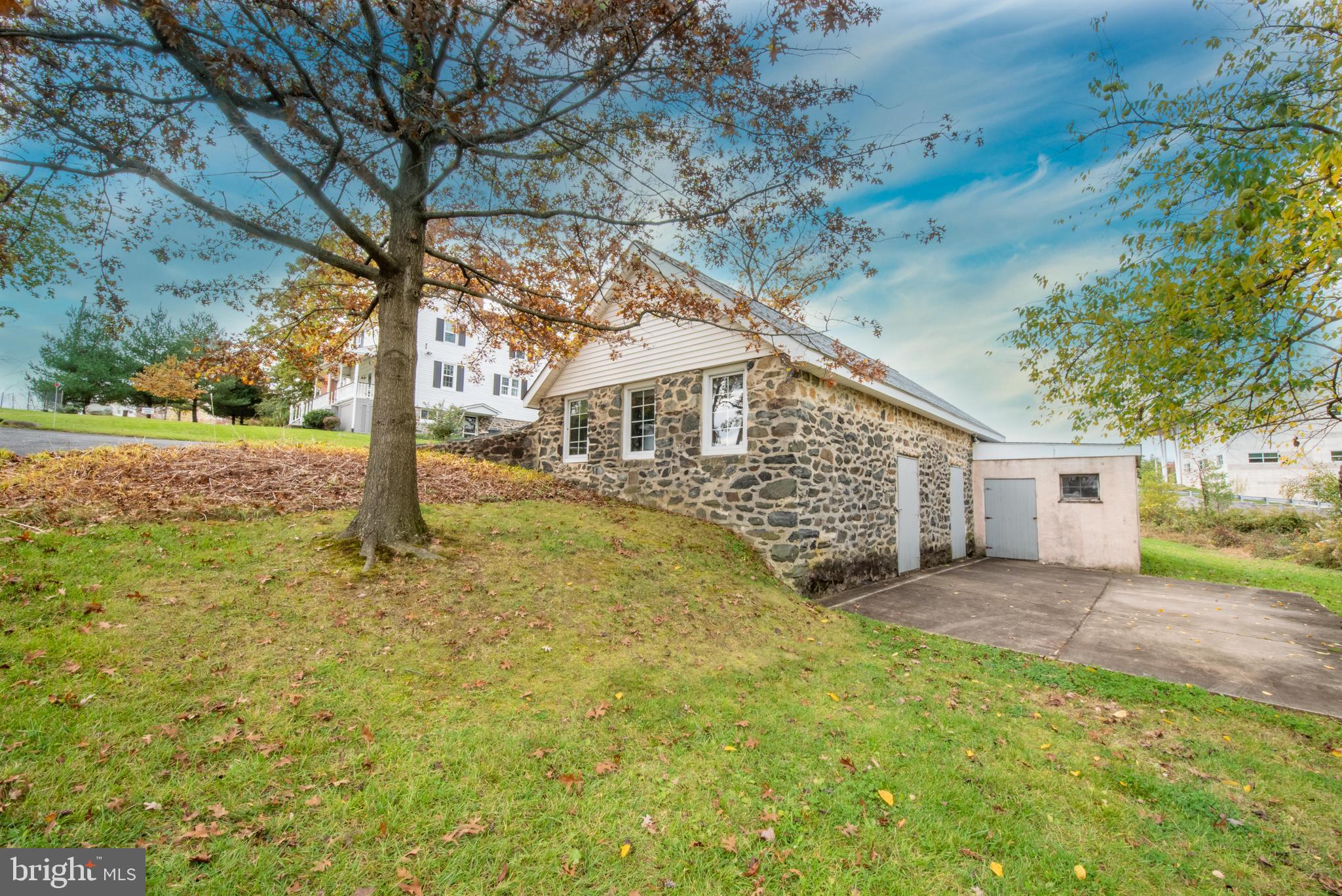 6801 Johnnycake Road Baltimore, MD 21228 - Photo 27 of 38