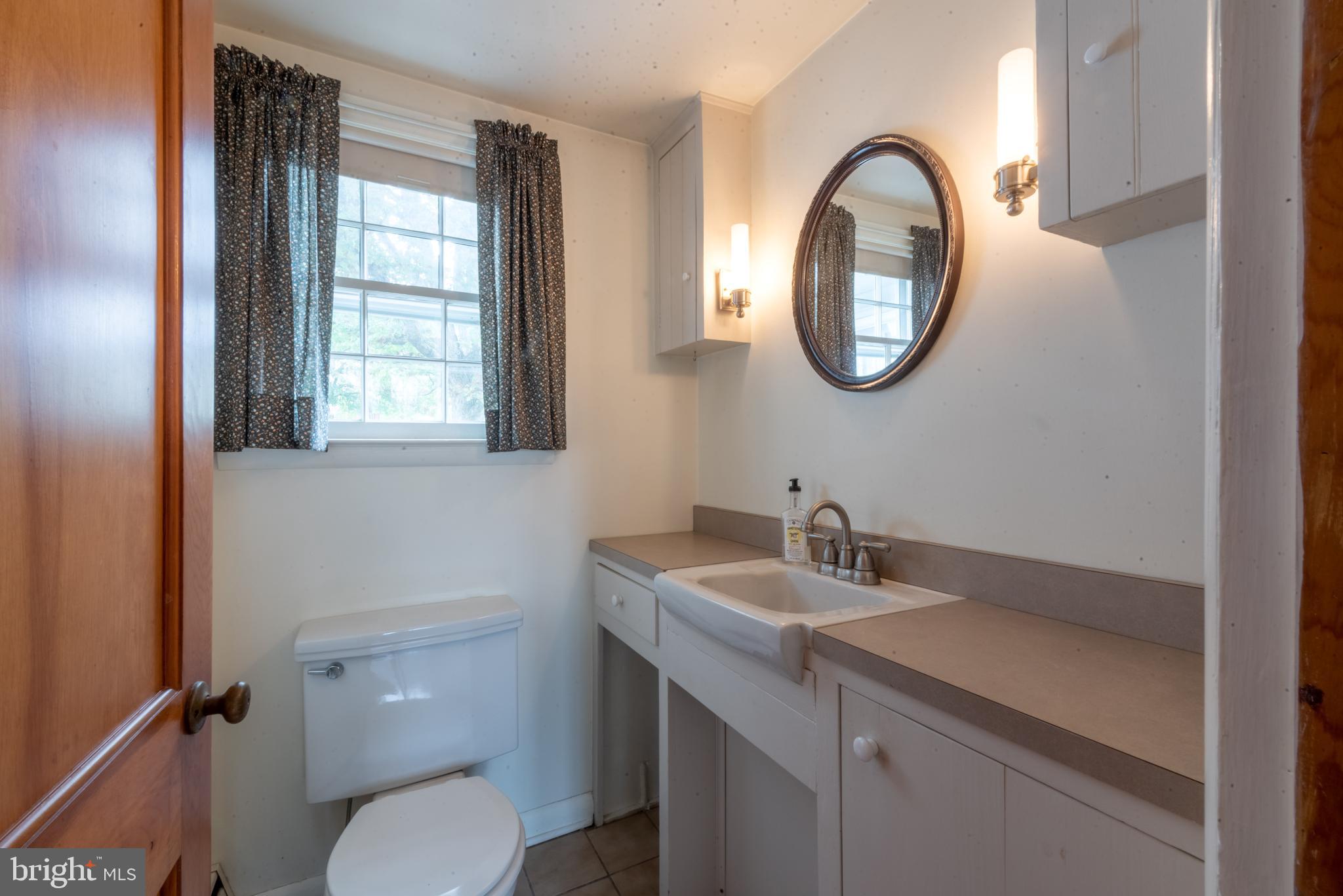 6801 Johnnycake Road Baltimore, MD 21228 - Photo 29 of 38