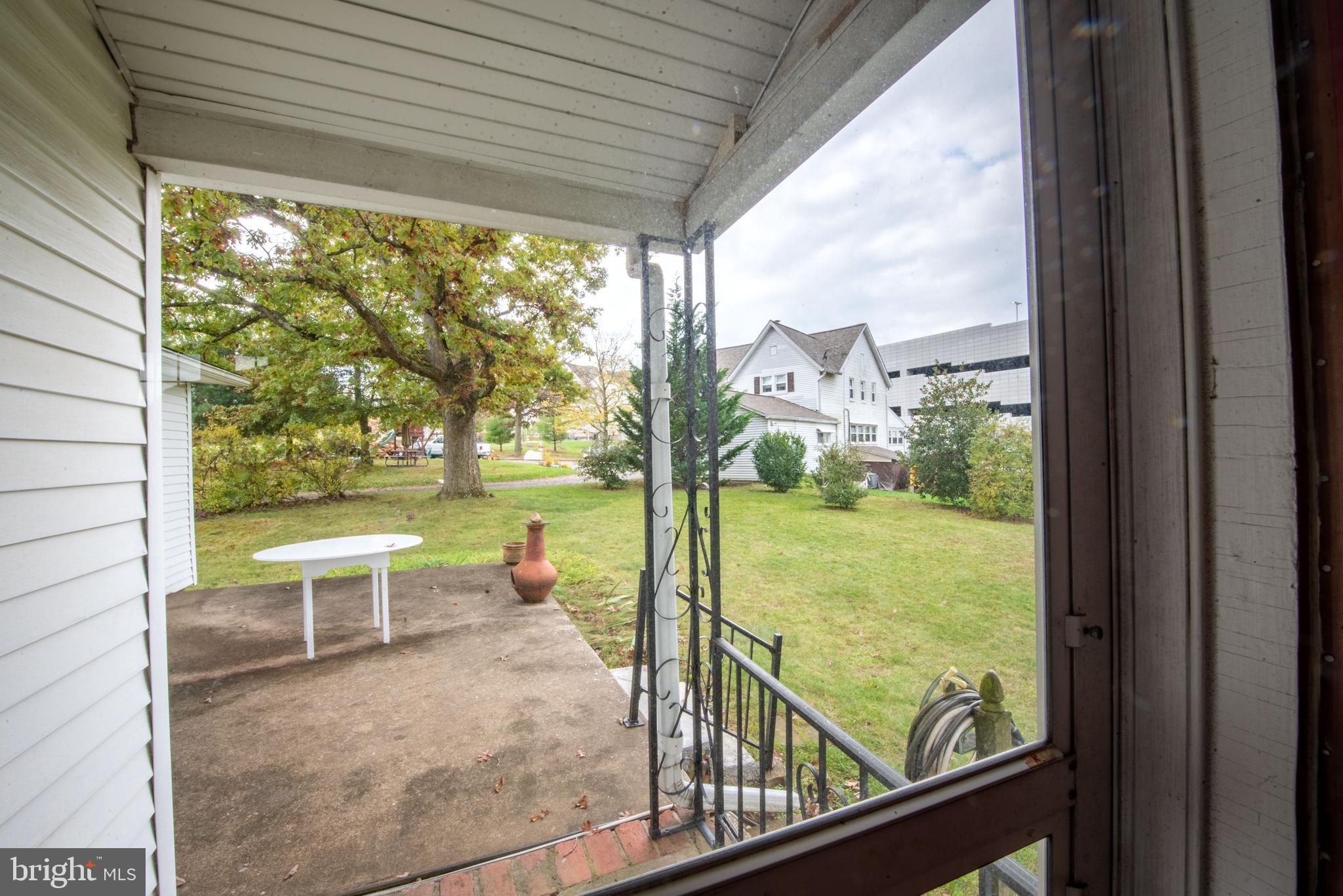 6801 Johnnycake Road Baltimore, MD 21228 - Photo 35 of 38