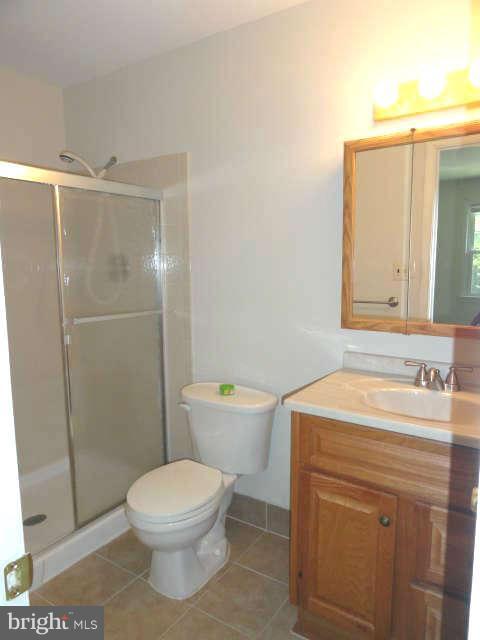 9118 Fisteris Court Springfield, VA 22152 - Photo 25 of 30 Bath Master