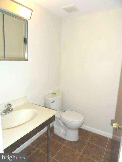 9118 Fisteris Court Springfield, VA 22152 - Photo 26 of 30 Bath IV