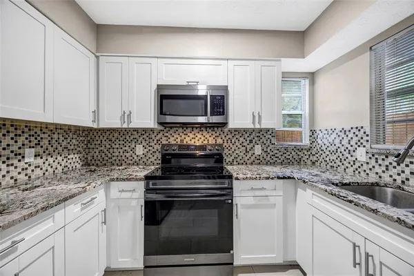$239,000 | 9465 Forest Hills Circle, Tampa, FL 33612