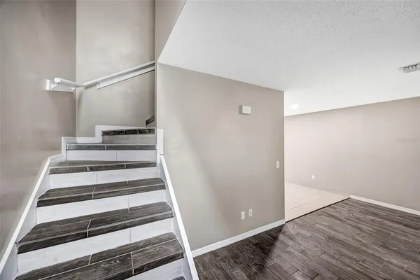 $239,000 | 9465 Forest Hills Circle, Tampa, FL 33612