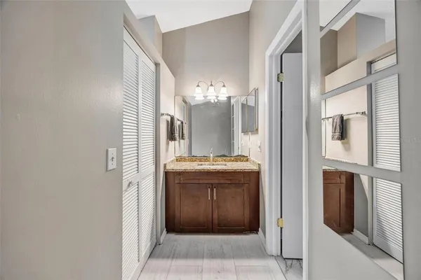 $239,000 | 9465 Forest Hills Circle, Tampa, FL 33612