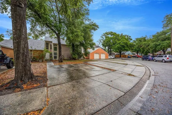$239,000 | 9465 Forest Hills Circle, Tampa, FL 33612
