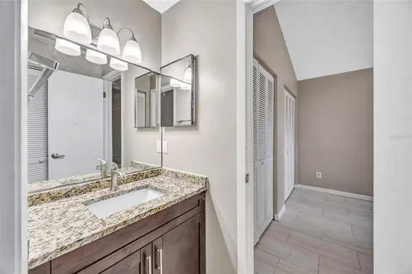 $239,000 | 9465 Forest Hills Circle, Tampa, FL 33612