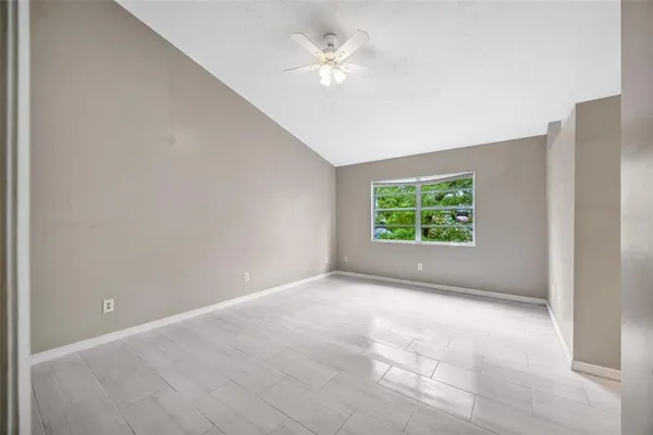 $239,000 | 9465 Forest Hills Circle, Tampa, FL 33612