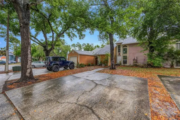 $239,000 | 9465 Forest Hills Circle, Tampa, FL 33612
