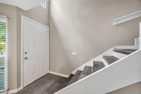 $239,000 | 9465 Forest Hills Circle, Tampa, FL 33612