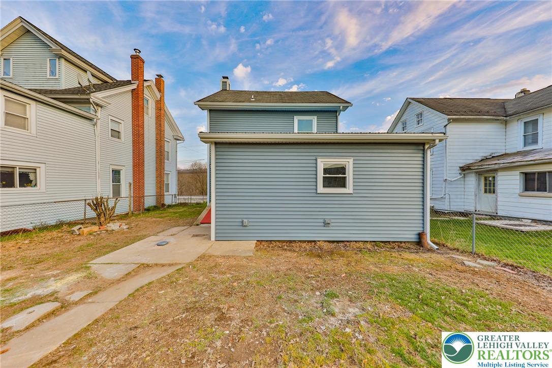 8809 Kings Highway Kempton, PA 19529 - Photo 11 of 76