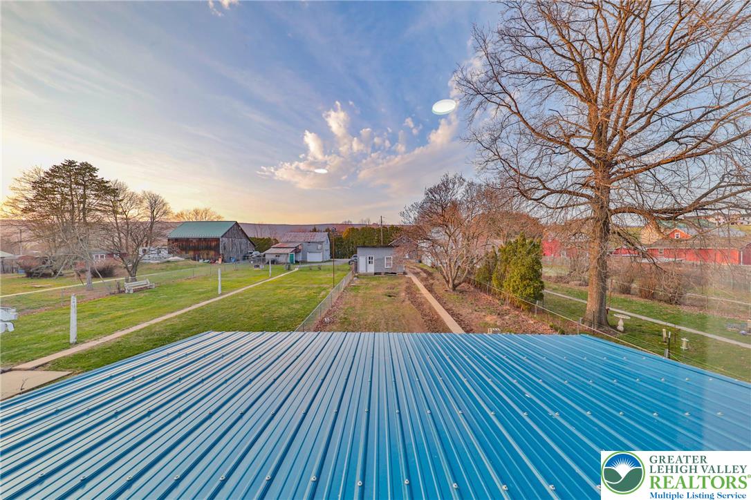 8809 Kings Highway Kempton, PA 19529 - Photo 13 of 76