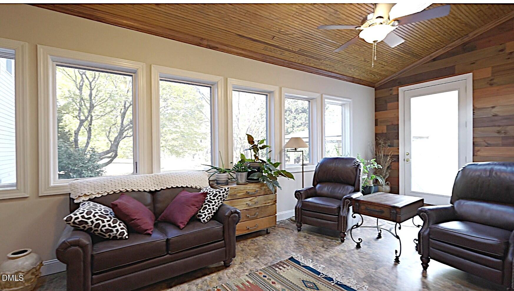 220 Jordan Narron Road Selma, NC 27576 - Photo 40 of 87 a living room with furniture and a large window
