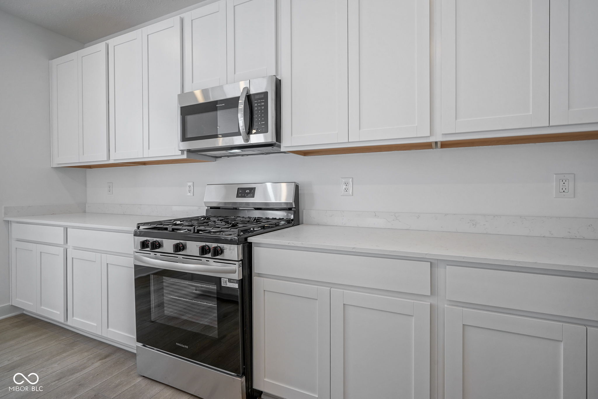 7600 Fallsworth Drive Avon, IN 46123 - Photo 15 of 53