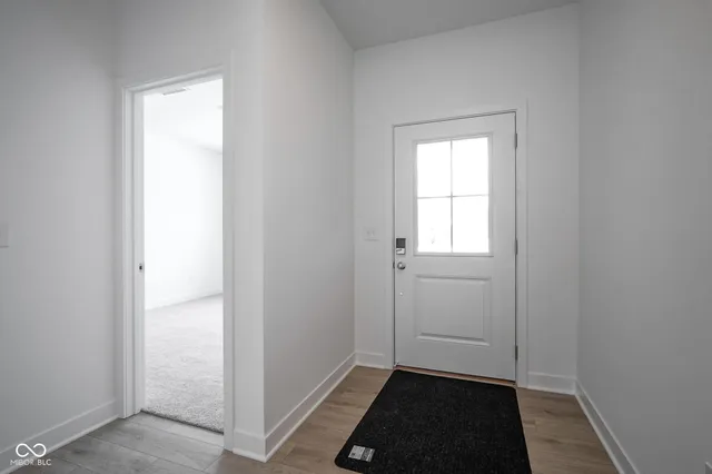 $439,995 | 7600 Fallsworth Drive, Avon, IN 46123