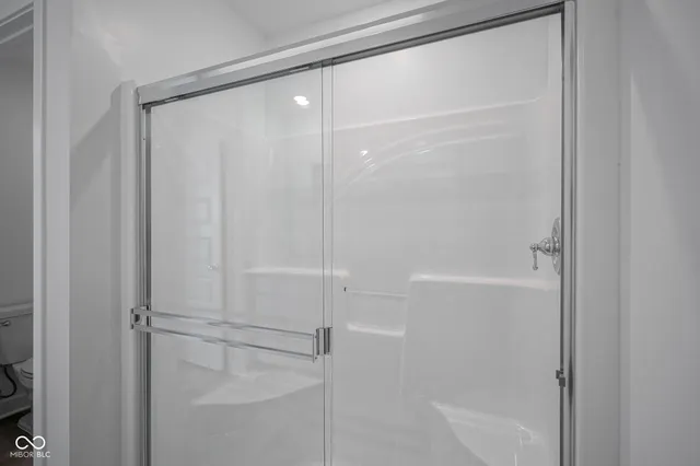 $439,995 | 7600 Fallsworth Drive, Avon, IN 46123