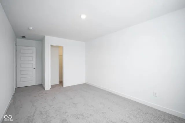 $439,995 | 7600 Fallsworth Drive, Avon, IN 46123