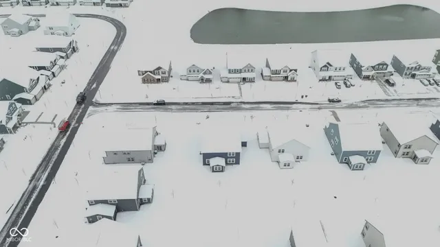 $439,995 | 7600 Fallsworth Drive, Avon, IN 46123