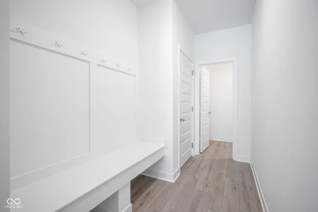 $439,995 | 7600 Fallsworth Drive, Avon, IN 46123