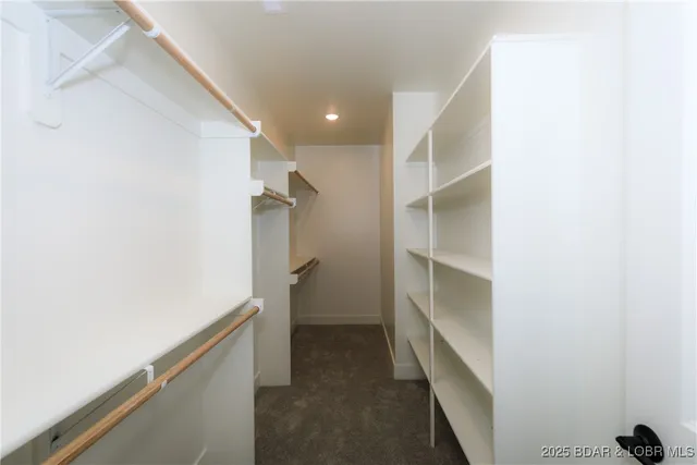 $995,000 | 17023 East Seminole Drive, Rocky Mount, MO 65072