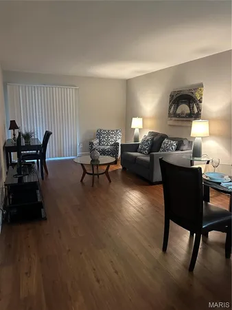$149,000 | 1969 Green Glen Drive, Unit 303, St. Louis, MO 63122