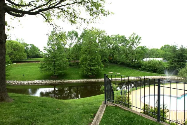 $149,000 | 1969 Green Glen Drive, Unit 303, St. Louis, MO 63122