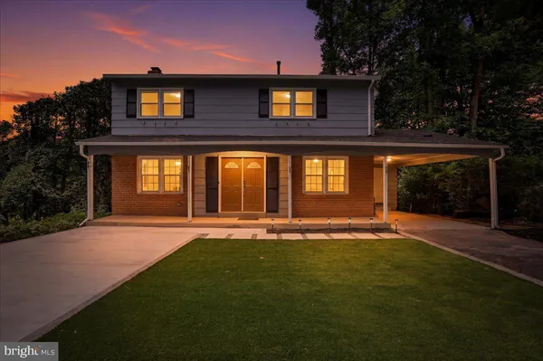 $799,990 | 6601 Reynard Drive, Springfield, VA 22152