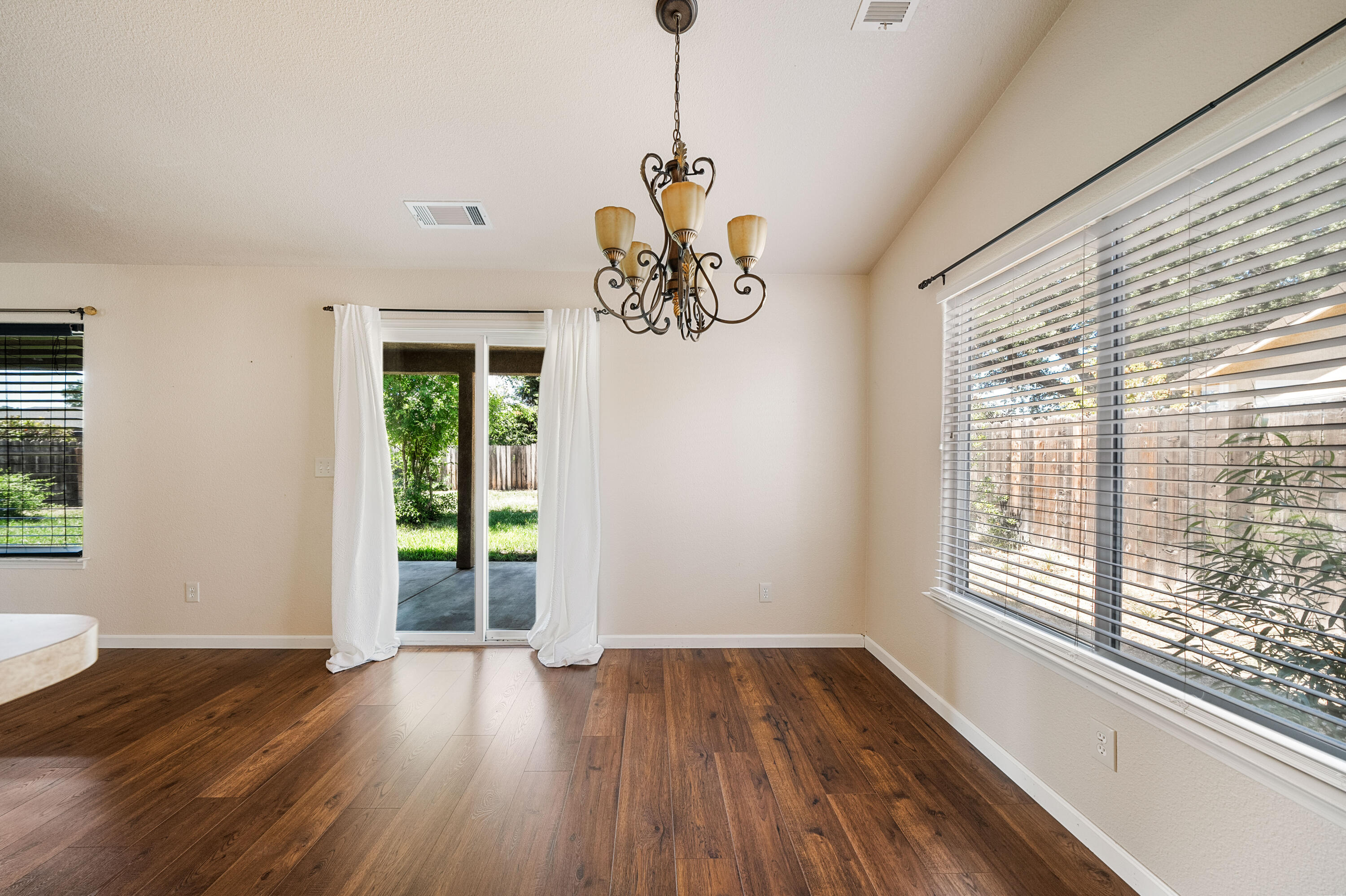 3493 Nathan Drive Anderson, CA 96007 - Photo 12 of 35 IMG-12