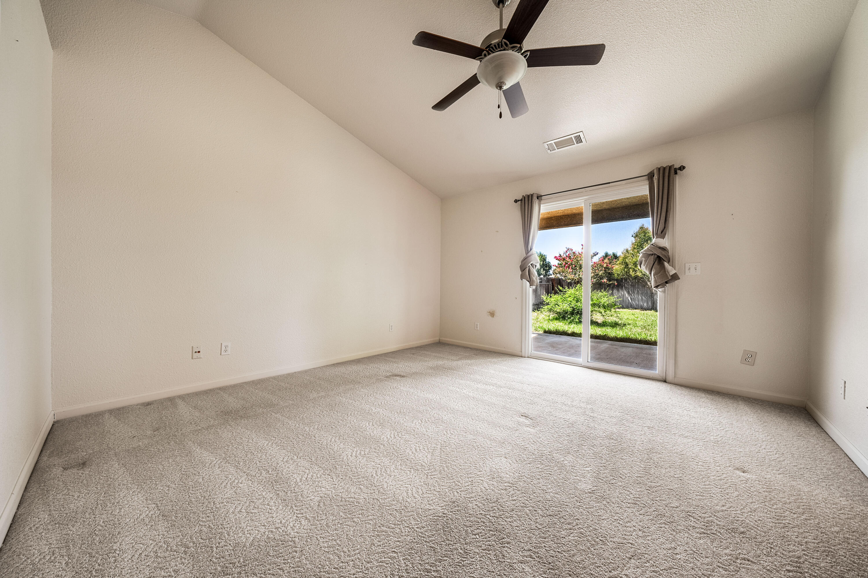 3493 Nathan Drive Anderson, CA 96007 - Photo 13 of 35 IMG-13