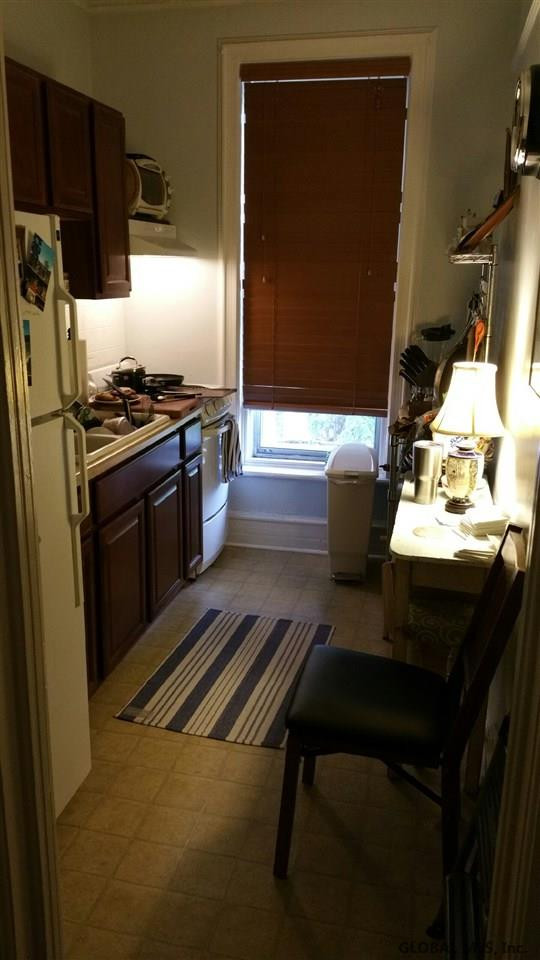 445 State Street Albany, NY 12203 - Photo 17 of 21 Apt #3